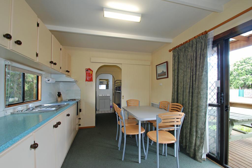 Triabunna Cabin & Caravan Park Room photo