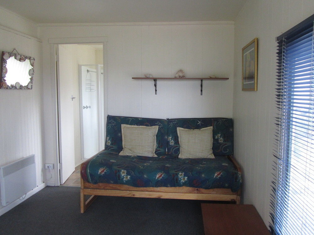 Triabunna Cabin & Caravan Park Exterior photo